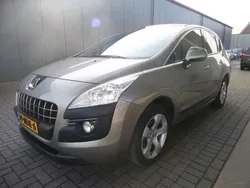 Grijs, andere lak Gebruikt 2010 Peugeot 3008 MPV | € 6.250 (Iets duurder)