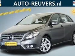 Grijs Gebruikt 2012 Mercedes B180 Prestige MPV | € 8.900 (Eerlijke prijs)
