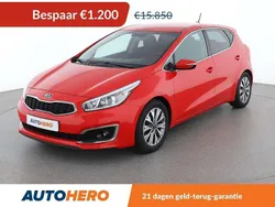 Rood Gebruikt 2016 Kia Ceed Platinum Edition Hatchback | € 14.449 (Eerlijke prijs)