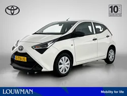 Wit Gebruikt 2019 Toyota Aygo Hatchback | € 9.945 (Eerlijke prijs)
