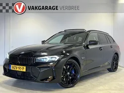 Zwart Gebruikt 2022 BMW 330 Performance Stationwagen | € 39.440 (Duur)