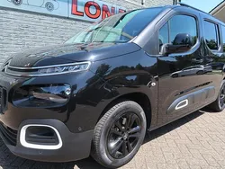 Zwart Gebruikt 2021 Citroën Berlingo PureTech MPV | € 27.913 (Duur)
