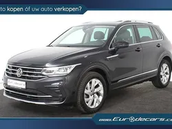 Zwart Gebruikt 2021 VW Tiguan Elegance SUV | € 31.400 (Eerlijke prijs)