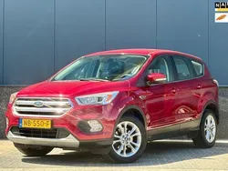Rood Gebruikt 2017 Ford Kuga Titanium SUV | € 9.995 (Super prijs)