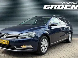 Blauw Gebruikt 2014 VW Passat Edition Stationwagen | € 11.750 (Iets duurder)