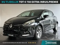 Zwart Gebruikt 2017 Renault Clio IV LIMITED Hatchback | € 9.245 (Eerlijke prijs)