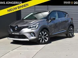 Grijs, metallic lak Gebruikt 2024 Renault Captur Techno SUV | € 27.449 (Eerlijke prijs)