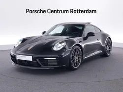 Zwart, metallic lak Gebruikt 2020 Porsche 911 Carrera 4S Coupé | € 149.900 (Iets duurder)