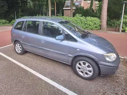 Zilver Gebruikt 2003 Opel Zafira Elegance MPV | € 2.350 (Iets duurder)
