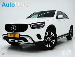 Wit Gebruikt 2022 Mercedes GLC300e Coupé | € 49.840 (Eerlijke prijs)