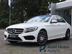 Wit Gebruikt 2014 Mercedes C200 AMG Sedan | € 18.950 (Goede deal)