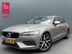 Grijs Gebruikt 2020 Volvo V60 Momentum Stationwagen | € 21.899 (Goede deal)