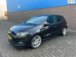 Zwart Gebruikt 2013 VW Polo Highline Hatchback | € 5.899 (Goede deal)