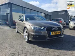 Grijs Gebruikt 2014 Audi A3 Sportback g-tron Ambition Sedan | € 12.749 (Iets duurder)