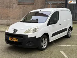 Wit Gebruikt 2009 Peugeot Partner MPV | € 2.000 (Eerlijke prijs)