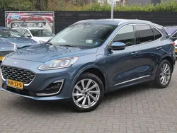Blauw, metallic lak Gebruikt 2024 Ford Kuga Vignale SUV | € 34.995 (Eerlijke prijs)