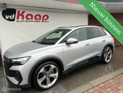 Grijs Gebruikt 2021 Audi Q4 e-tron S-Line SUV | € 39.950