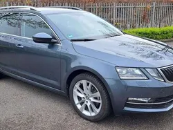 Grijs Gebruikt 2019 Skoda Octavia Style Stationwagen | € 10.950 (Eerlijke prijs)