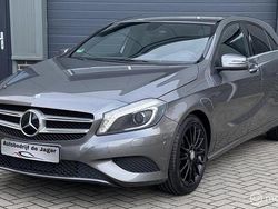 Grijs Gebruikt 2012 Mercedes A200 Ambition Hatchback | € 12.950 (Eerlijke prijs)