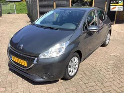 Grijs Gebruikt 2013 Peugeot 208 Active Hatchback | € 3.180 (Eerlijke prijs)