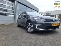 Grijs Gebruikt 2020 VW e-Golf Hatchback | € 13.499 (Eerlijke prijs)