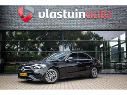 Zwart Gebruikt 2022 Mercedes C300 AMG line Sedan | € 38.950