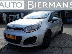 Grijs Gebruikt 2011 Kia Rio Hatchback | € 2.850 (Eerlijke prijs)