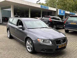 Grijs Gebruikt 2009 Volvo V70 Momentum Stationwagen | € 16.900 (Iets duurder)