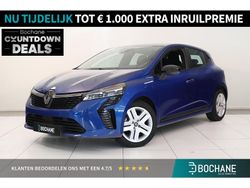 Bleu iron (rqh) Gebruikt 2023 Renault Clio V Evolution Hatchback | € 21.400 (Eerlijke prijs)