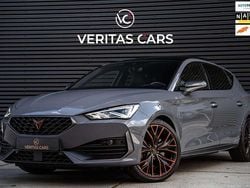 Grijs Gebruikt 2022 Cupra Leon VZ Hatchback | € 27.950 (Iets duurder)