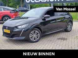 Zwart Gebruikt 2023 Peugeot e-208 Style Hatchback | € 18.440 (Super prijs)