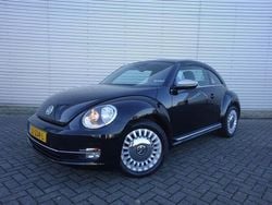 Zwart Gebruikt 2013 VW Beetle Sport Hatchback | € 7.950 (Eerlijke prijs)