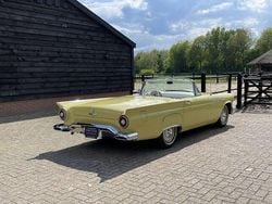 Geel Gebruikt 1957 Ford V8 Cabriolet | € 42.900