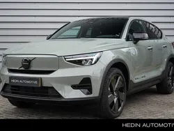 Groen Nieuw 2025 Volvo EC40 Plus SUV | € 56.995