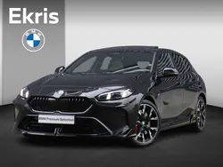 Zwart Gebruikt 2024 BMW 120 Comfort Edition Hatchback | € 43.900 (Eerlijke prijs)