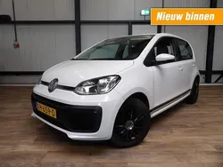 Wit Gebruikt 2018 VW up! move up! Hatchback | € 3.990 (Iets duurder)