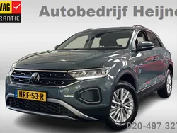 Blauw Gebruikt 2024 VW T-Roc Edition SUV | € 26.445 (Goede deal)