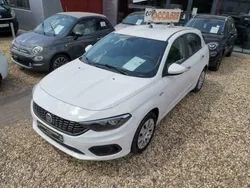 Wit Gebruikt 2017 Fiat Tipo Easy Sedan | € 11.900 (Eerlijke prijs)