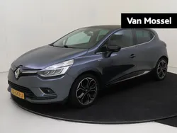 Grijs Gebruikt 2018 Renault Clio IV Bose Edition Hatchback | € 12.435 (Eerlijke prijs)