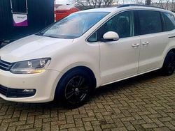Wit Gebruikt 2010 VW Sharan Highline MPV | € 7.250 (Goede deal)