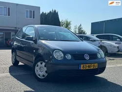 Blauw Gebruikt 2003 VW Polo Comfortline Hatchback | € 2.950 (Iets duurder)