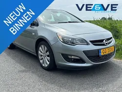 Grijs Gebruikt 2013 Opel Astra Cosmo Hatchback | € 5.995 (Eerlijke prijs)