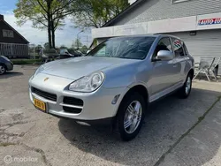 Grijs, metallic lak Gebruikt 2004 Porsche Cayenne SUV | € 12.500 (Eerlijke prijs)