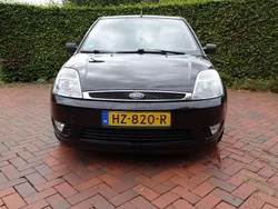 Gebruikt 2002 Ford Fiesta Ghia Hatchback | € 1.490 (Eerlijke prijs)