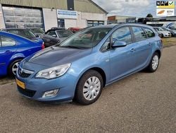 Blauw Gebruikt 2011 Opel Astra Edition Stationwagen | € 3.250 (Eerlijke prijs)