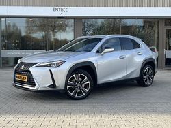 Grijs Gebruikt 2021 Lexus UX 250h Executive Line SUV | € 28.950 (Goede deal)