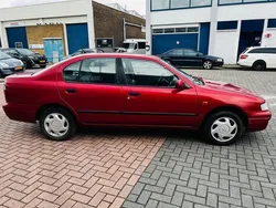 Rood Gebruikt 1997 Nissan Primera Sedan | € 1.567