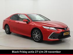 Zwart Gebruikt 2023 Toyota Camry Premium Sedan | € 38.999 (Duur)