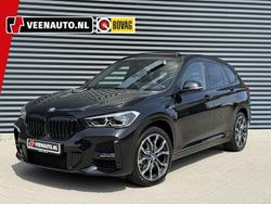 Zwart, metallic lak Gebruikt 2022 BMW X1 M Sport SUV | € 36.945 (Iets duurder)