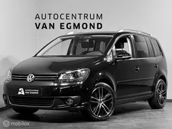 Zwart Gebruikt 2014 VW Touran Highline MPV | € 14.999 (Duur)